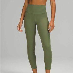 LULULEMON ALIGN™ HIGH-RISE PANT 25" SZ 4